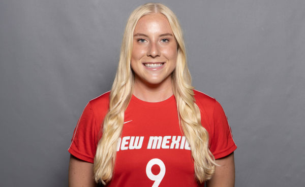 Alexa Kirton - Women's Soccer - University of New Mexico Lobos Athletics