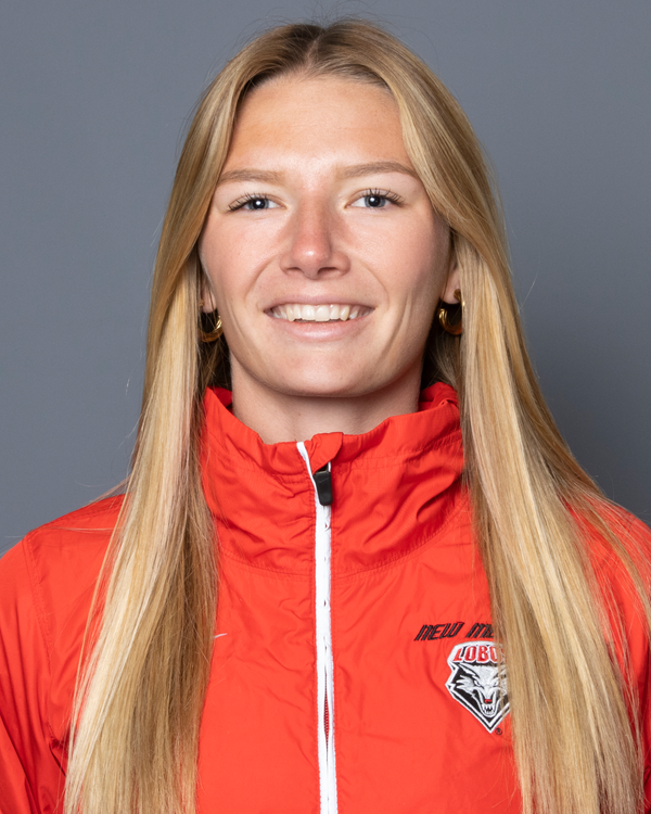 Lou-Anne Pouzancre Hoyer