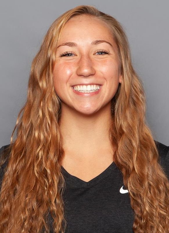 Kailee Puetz - Women's Swimming and Diving - University of New Mexico Lobos Athletics