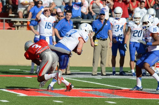 Cornerback Vershad Jackson tackles Boise State's Chris Potter.