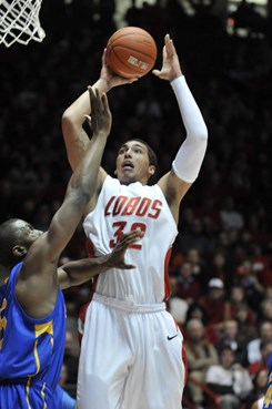 Junior Drew Gordon
