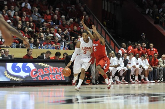 Senior Dairese Gary