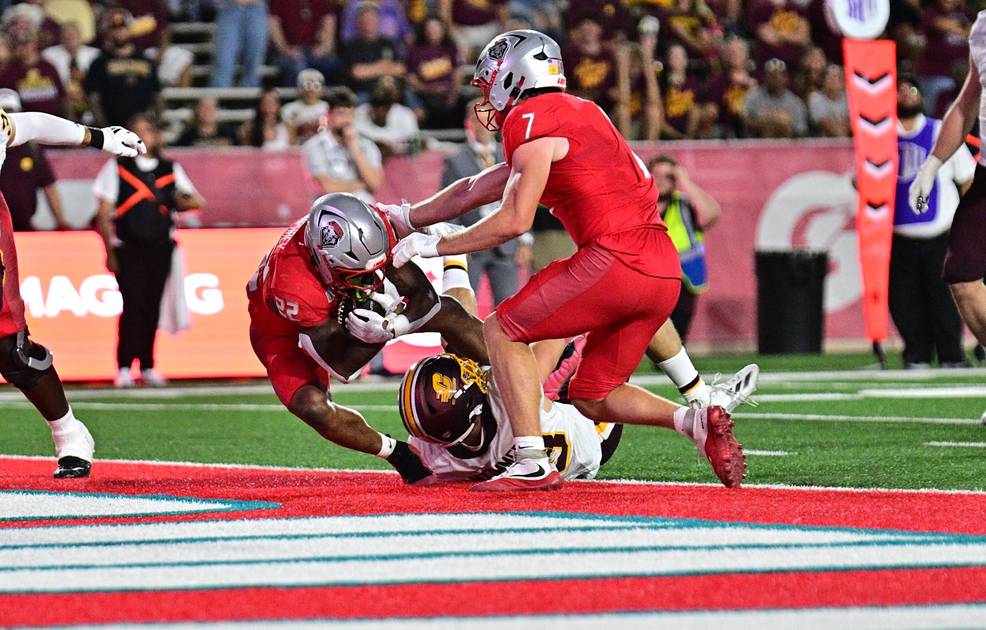 New Mexico Dominates Central Michigan 38-7 in Season Opener - News Directory 3
