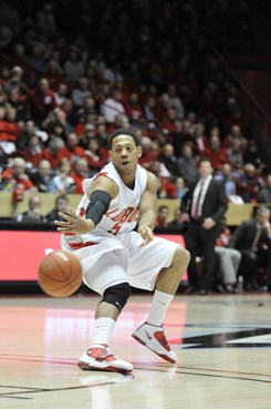 Senior Dairese Gary