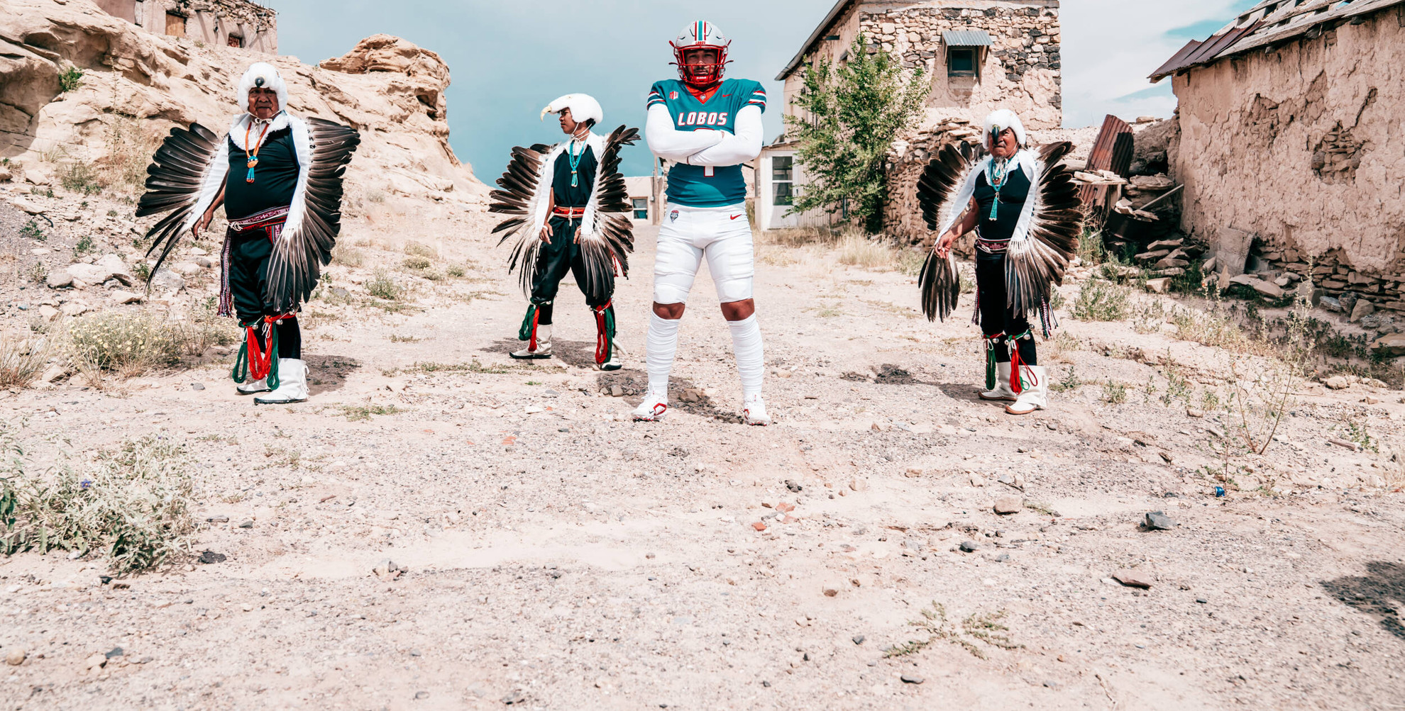 Lobo Football: United in Turquoise - New Mexico Lobos