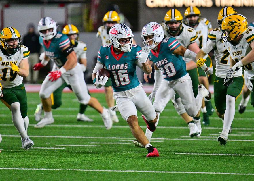 Lobos Look to Stay Hot, Head to San Jose