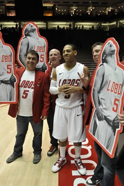 Senior Dairese Gary